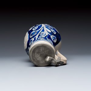 A Westerwald tankard with a mounted pewter lid — foto 6
