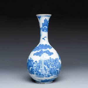 A blue and white Dutch Delft chinoiserie bottle vase — 照片 2