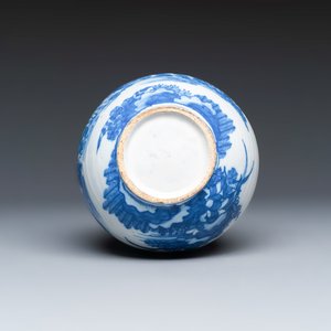 A blue and white Dutch Delft chinoiserie bottle vase — 照片 7