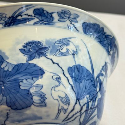 A fine Chinese blue and white 'Herons by a Lotus Pond' bowl — 照片 6