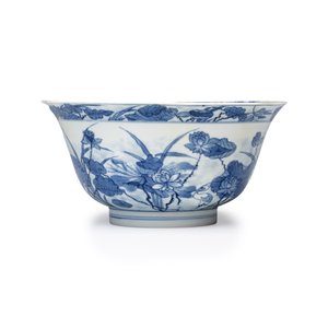 A fine Chinese blue and white 'Herons by a Lotus Pond' bowl — 照片 3