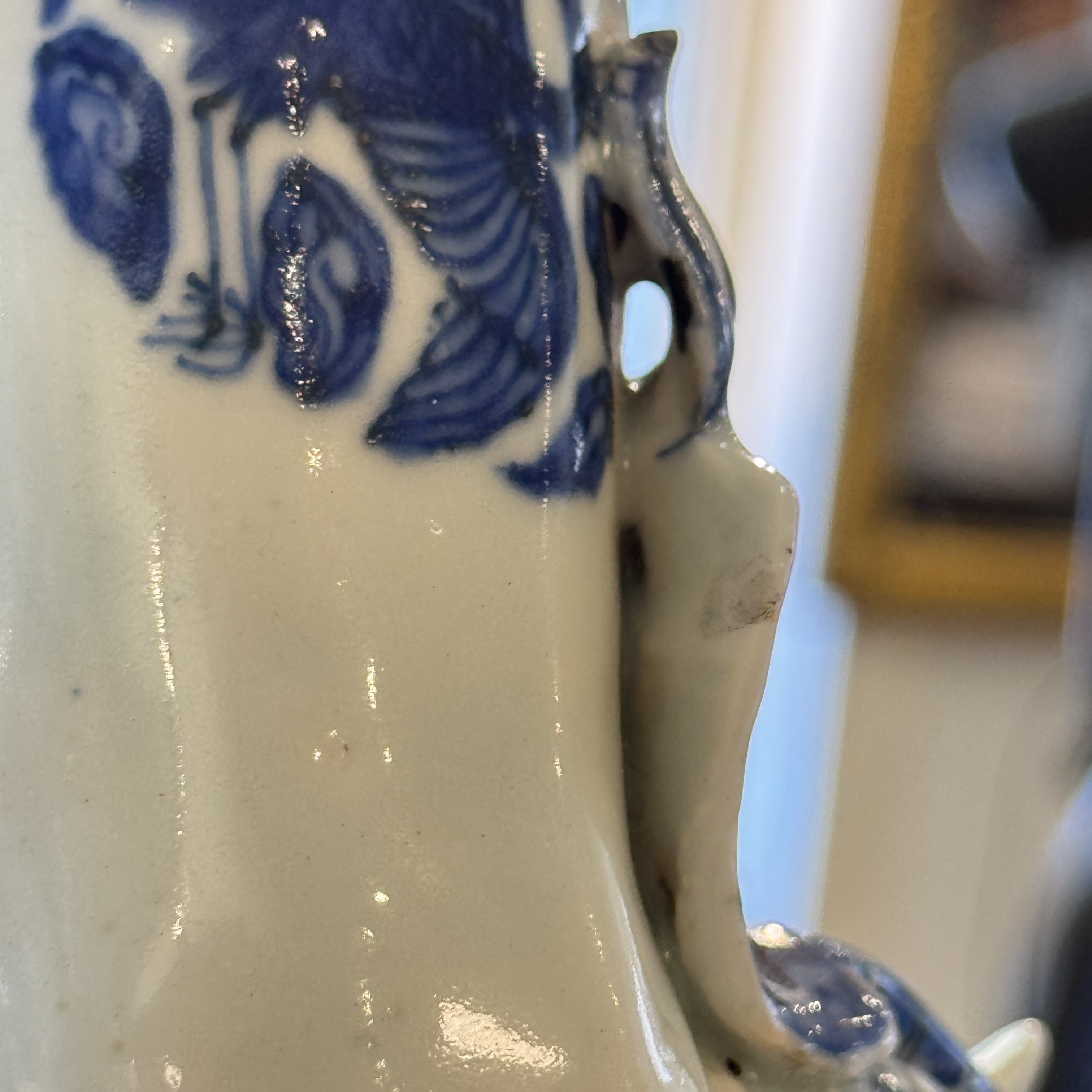 A fine Chinese blue and white figure of the immortal Zhongli Quan — 照片 27