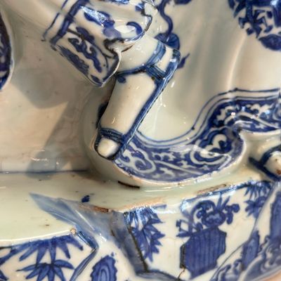 A fine Chinese blue and white figure of the immortal Zhongli Quan — 照片 5