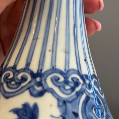 A fine Chinese blue and white pear-shaped 'Phoenix' vase — 照片 7