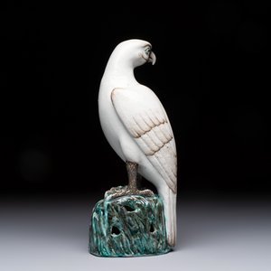 A fine Chinese polychrome-glazed model of a hawk — photo 3