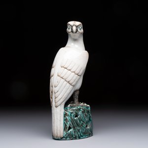 A fine Chinese polychrome-glazed model of a hawk — photo 5