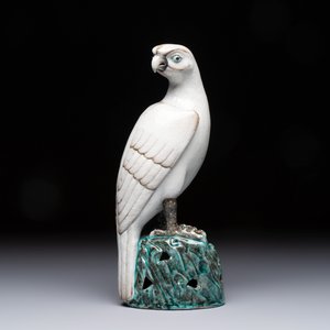 A fine Chinese polychrome-glazed model of a hawk — photo 1