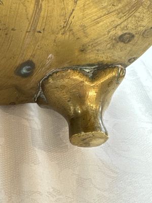A large Chinese bronze 'Dragon' tripod censer, 19th C. — photo 27