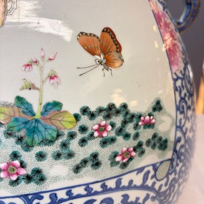 A large Chinese famille rose 'Hu' vase with birds and butterflies — photo 20