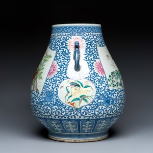 A large Chinese famille rose 'Hu' vase with birds and butterflies — photo 5