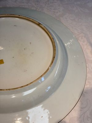 A large Chinese famille verte armorial 'Provinces' dish with the arms of Zutphen — photo 15