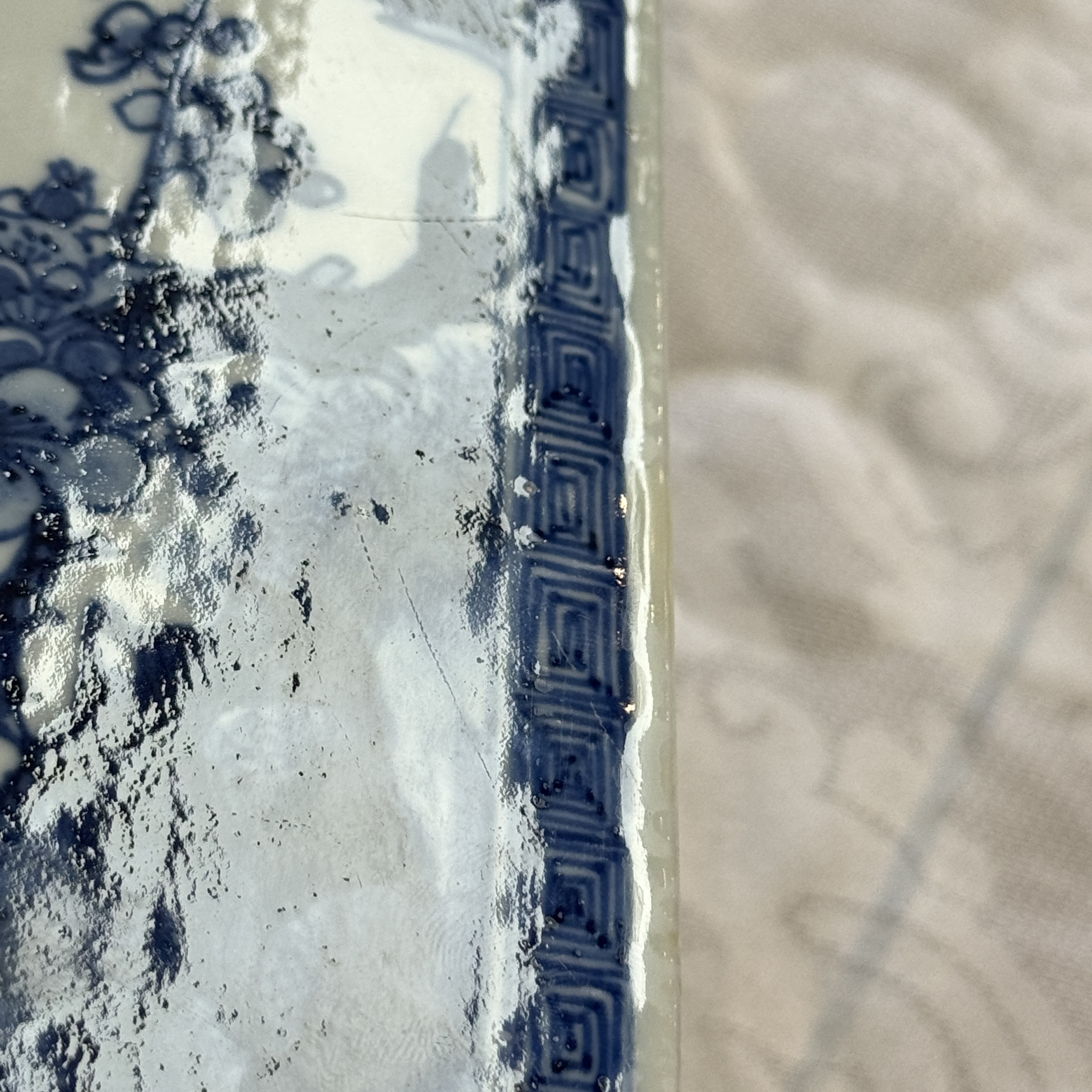 A pair of Chinese blue and white 'Blossoming Flower Branches' square flasks and covers — 照片 77