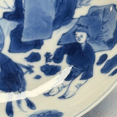 A pair of Chinese blue and white 'Ta Xue Xun Mei 踏雪尋梅' plates — 照片 11