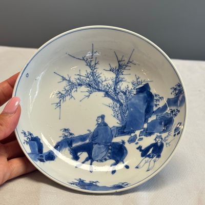 A pair of Chinese blue and white 'Ta Xue Xun Mei 踏雪尋梅' plates — 照片 27