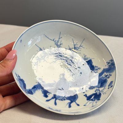 A pair of Chinese blue and white 'Ta Xue Xun Mei 踏雪尋梅' plates — 照片 32