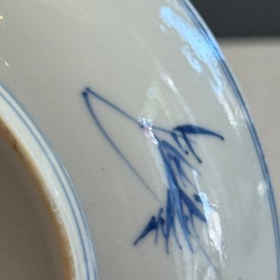 A pair of Chinese blue and white 'Ta Xue Xun Mei 踏雪尋梅' plates — 照片 46
