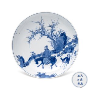 A pair of Chinese blue and white 'Ta Xue Xun Mei 踏雪尋梅' plates — 照片 2
