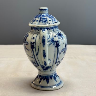 A pair of Chinese blue and white covered mustard pots with floral design — 照片 6
