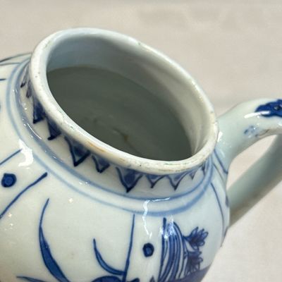 A pair of Chinese blue and white covered mustard pots with floral design — 照片 43