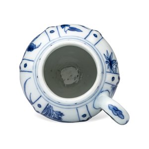 A pair of Chinese blue and white covered mustard pots with floral design — 照片 9