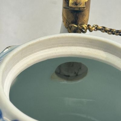 A pair of Chinese blue and white lotus-shaped teapots with mounts — photo 14