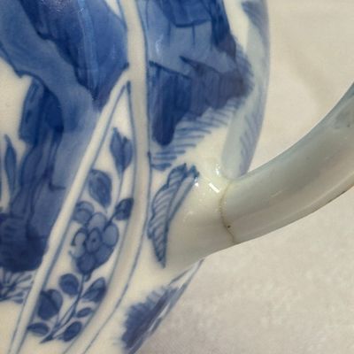 A pair of Chinese blue and white lotus-shaped teapots with mounts — photo 30