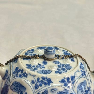 A pair of Chinese blue and white lotus-shaped teapots with mounts — photo 34