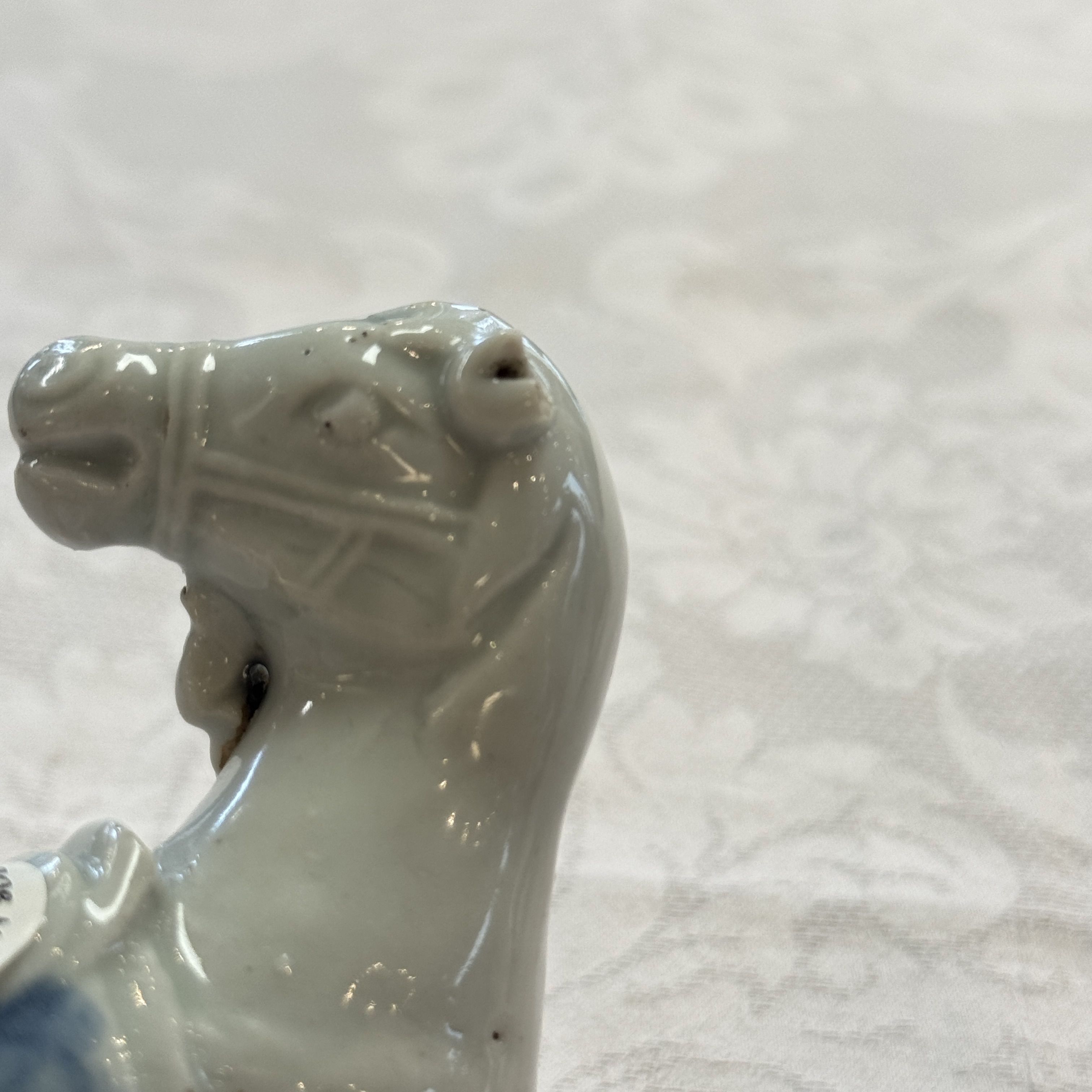 A pair of Chinese blue and white models of horses — photo 16