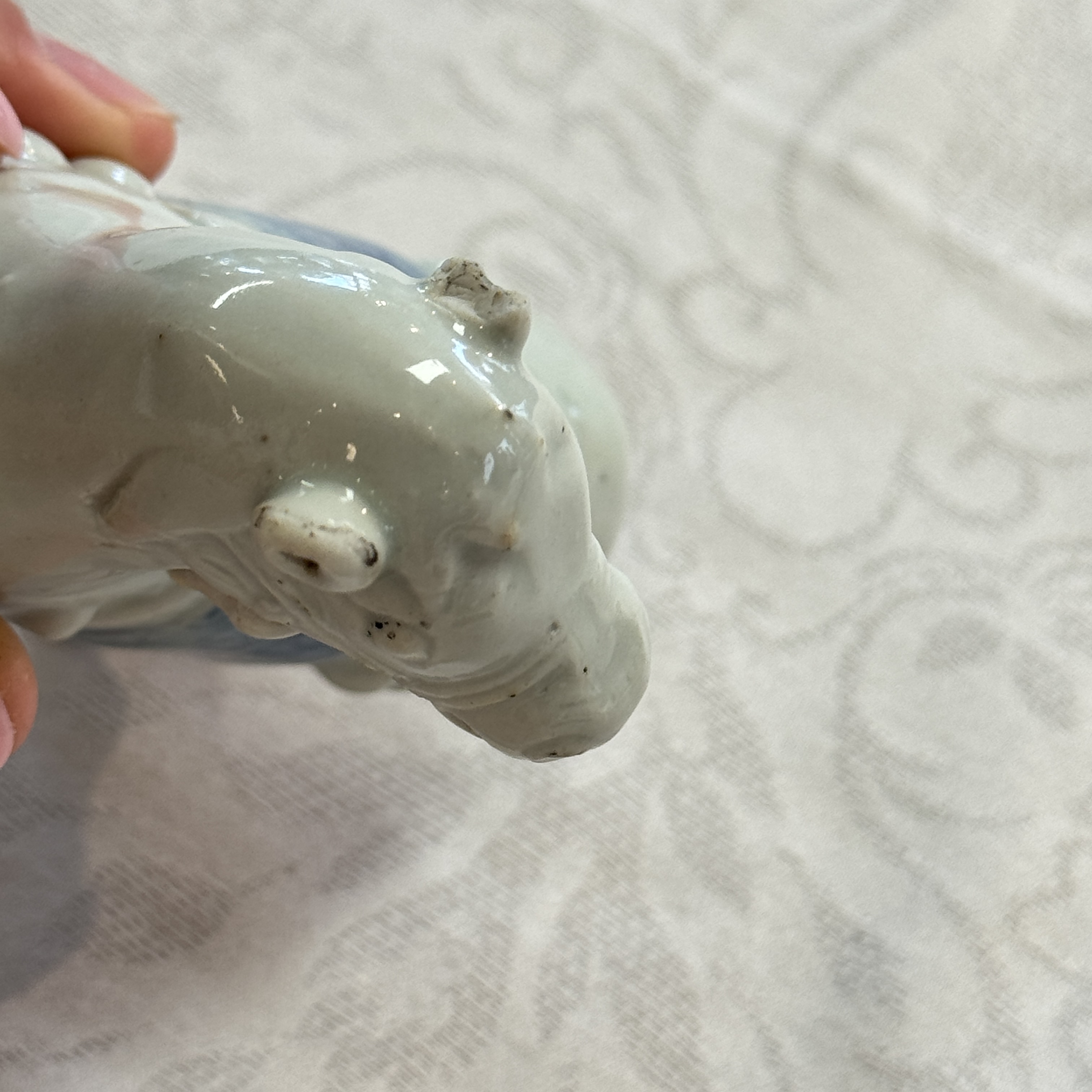 A pair of Chinese blue and white models of horses — photo 17