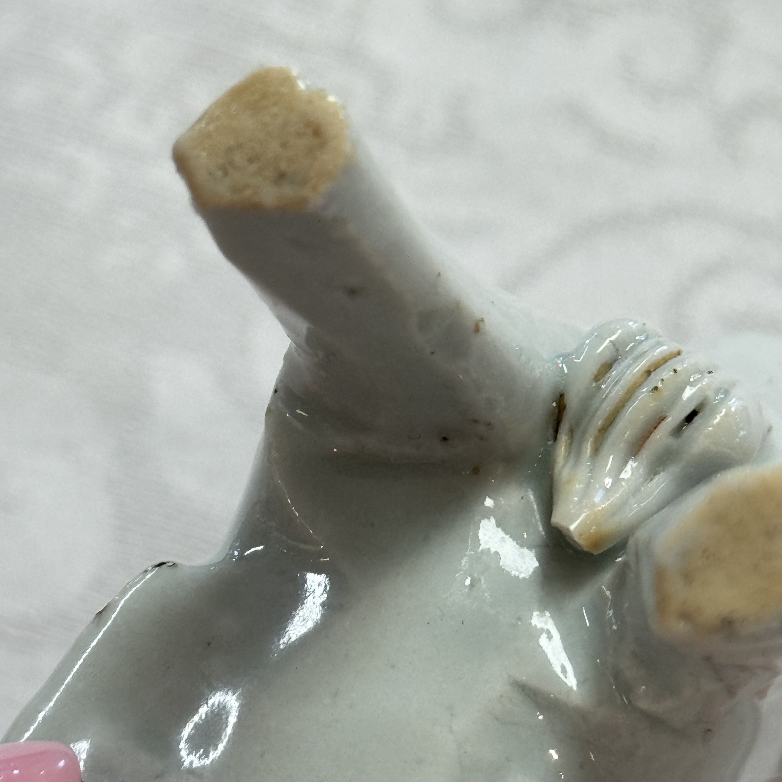 A pair of Chinese blue and white models of horses — photo 18