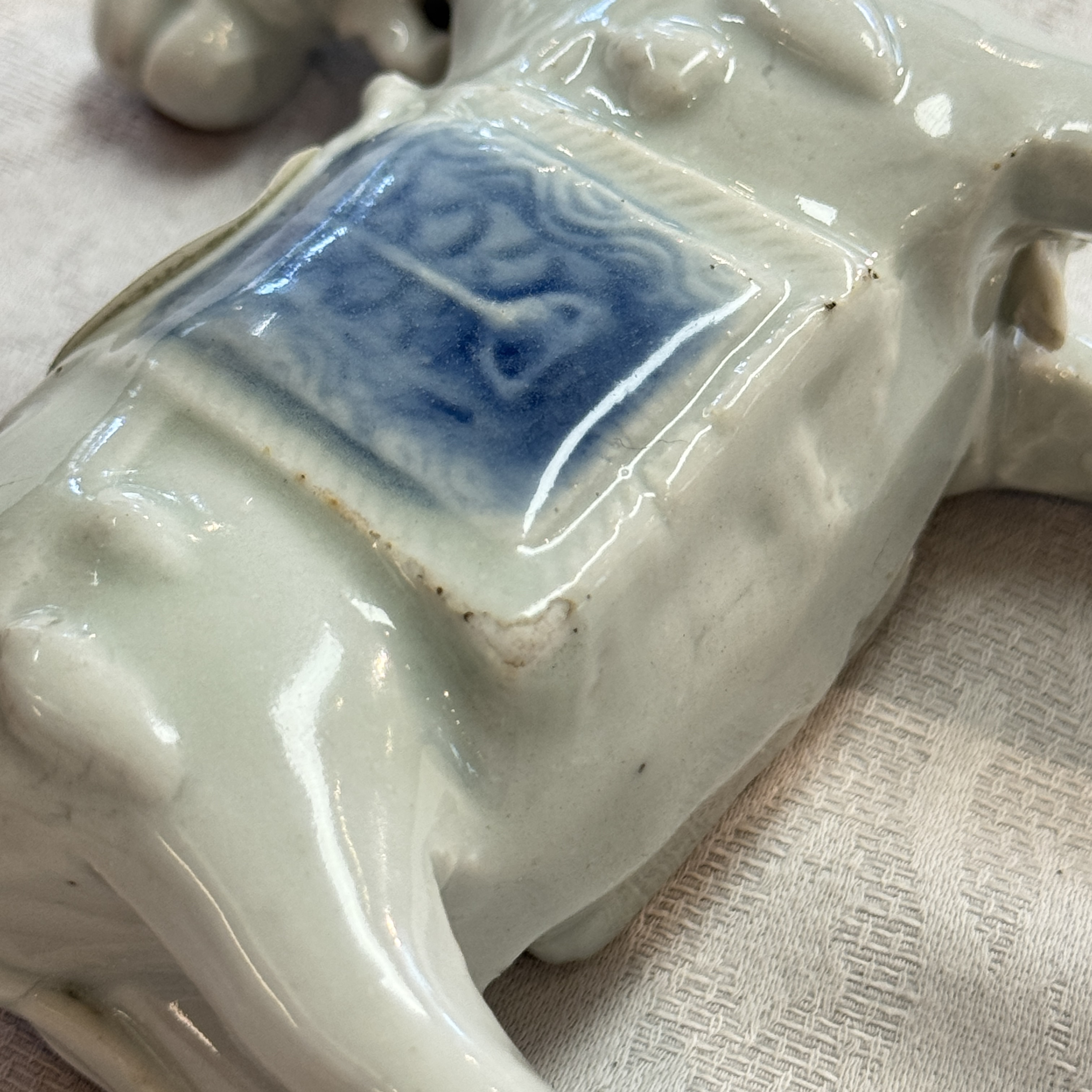 A pair of Chinese blue and white models of horses — photo 19