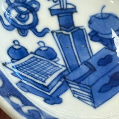 A pair of Chinese blue and white salts with antiquities design — photo 12