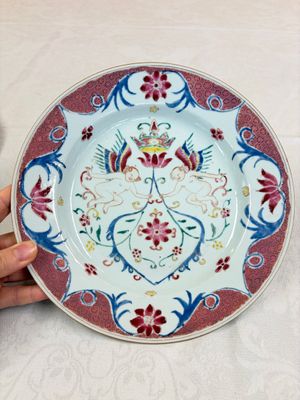 A pair of Chinese famille rose 'Winged Putti' plates — photo 12