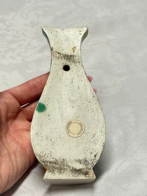 A pair of Chinese famille verte sancai biscuit wall pocket vases — 照片 13