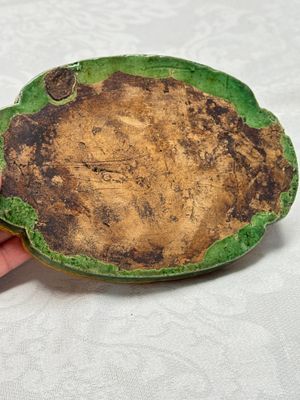 A pair of Chinese sancai-glazed stoneware quadrilobed trays with fruiting branches — photo 12