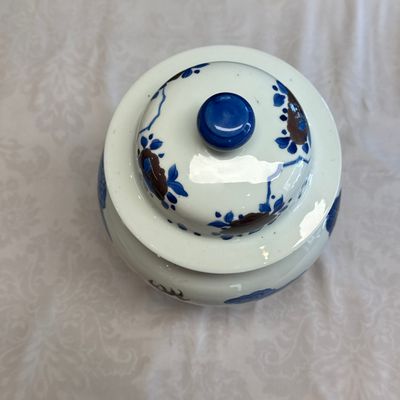A pair of Chinese underglaze-blue, copper-red and celadon-glazed 'Dragon and Tiger' vases and covers — photo 36