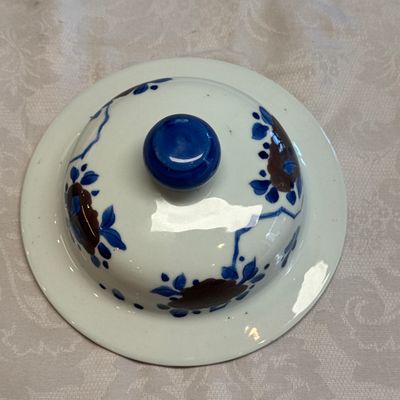 A pair of Chinese underglaze-blue, copper-red and celadon-glazed 'Dragon and Tiger' vases and covers — photo 49