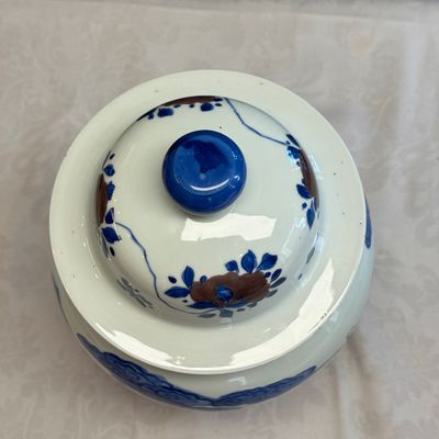 A pair of Chinese underglaze-blue, copper-red and celadon-glazed 'Dragon and Tiger' vases and covers — photo 9