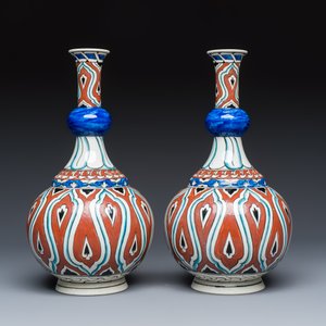 A pair of unusual Samson Iznik-style bottle vases — photo 2