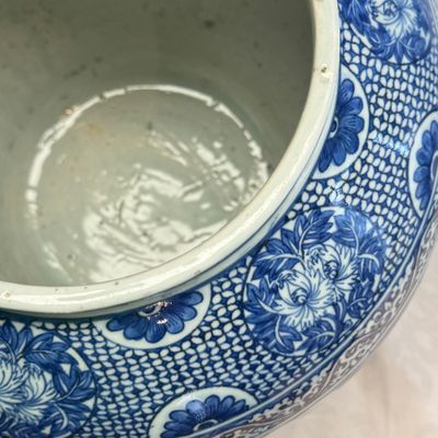 A rare Chinese blue and white 'Immortals' vase — foto 15