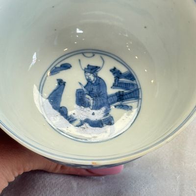 A rare Chinese blue and white 'Zhu Lin Qi Xian 竹林七賢' stem cup — 照片 12