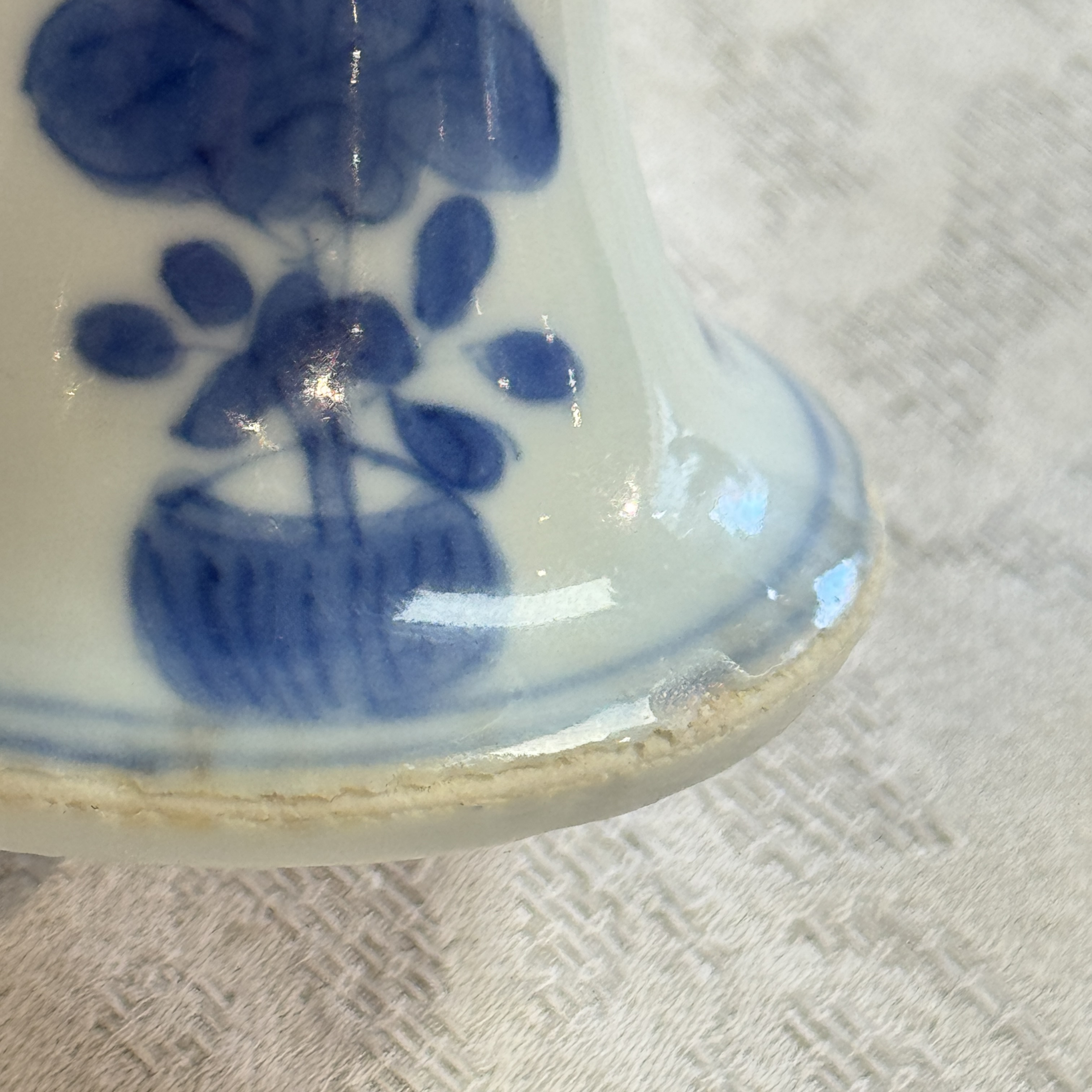 A rare Chinese blue and white 'Zhu Lin Qi Xian 竹林七賢' stem cup — 照片 26