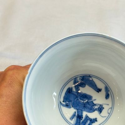 A rare Chinese blue and white 'Zhu Lin Qi Xian 竹林七賢' stem cup — 照片 9