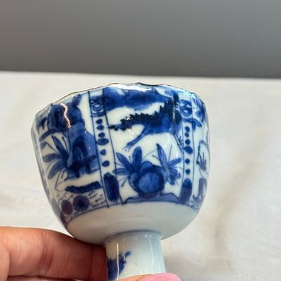 A rare Chinese blue and white stem cup — photo 7