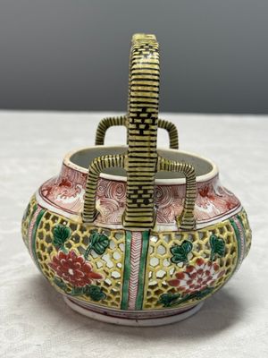 A rare Chinese verte biscuit reticulated basket — photo 4