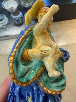 A rare polychrome Italian maiolica sculpture of the Virgin with Child — photo 4