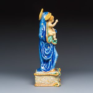 A rare polychrome Italian maiolica sculpture of the Virgin with Child — photo 5
