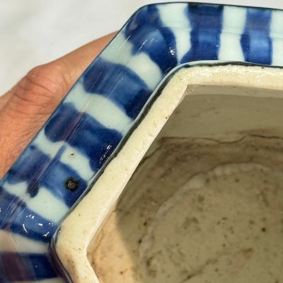 A very rare Chinese blue and white pagoda-shaped incense burner — photo 9
