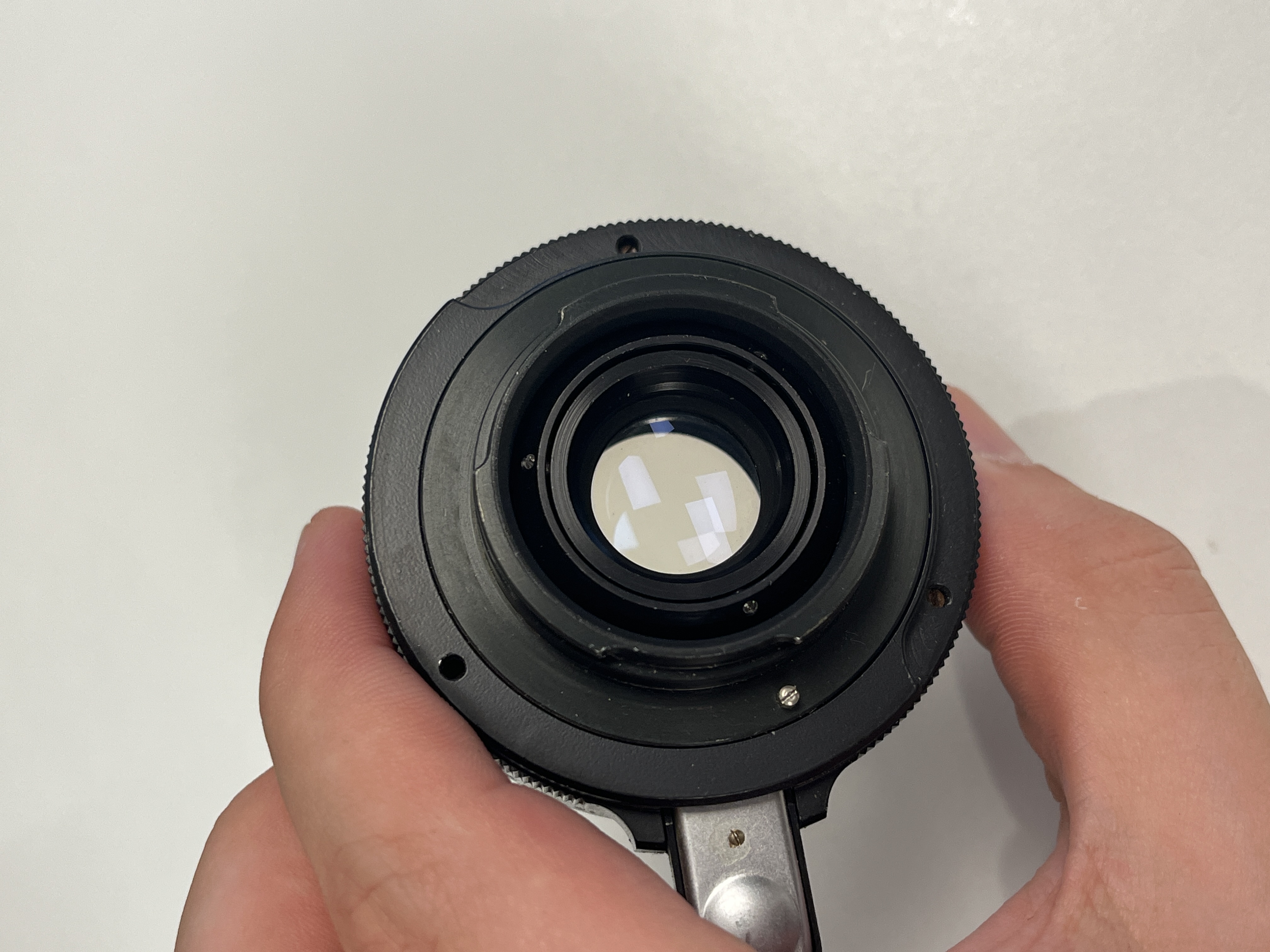 An Exakta VX500 with a Meyer-Optik Görlitz Domiplan 50mm F2.8 lens and an Exa with a Meritar 50mm F2.9 lens with interchangeable viewfinders — foto 14