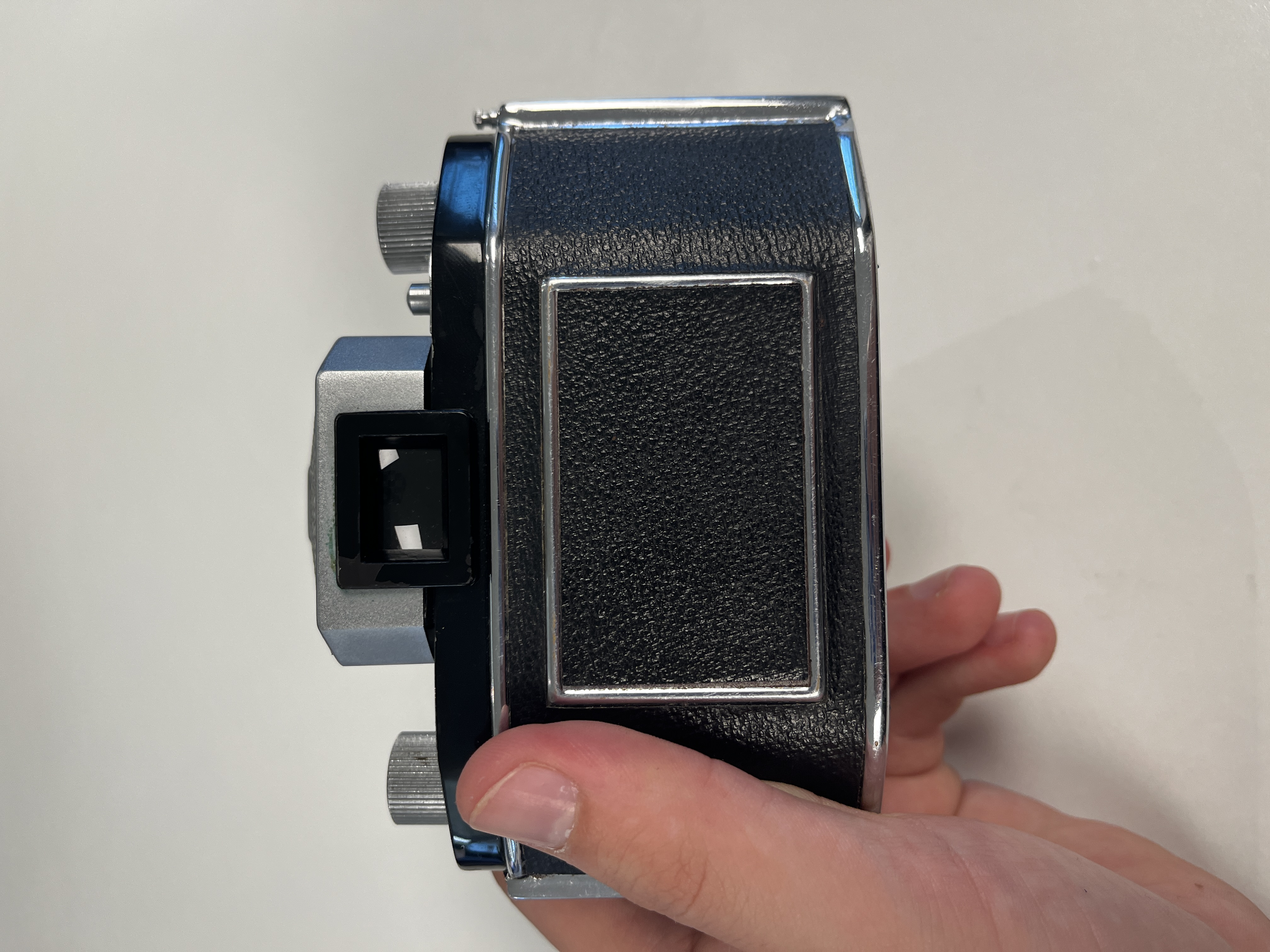 An Exakta VX500 with a Meyer-Optik Görlitz Domiplan 50mm F2.8 lens and an Exa with a Meritar 50mm F2.9 lens with interchangeable viewfinders — foto 19